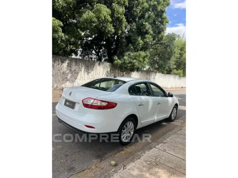 FLUENCE 2.0 DYNAMIQUE PLUS 16V FLEX 4P AUTOMÁTICO