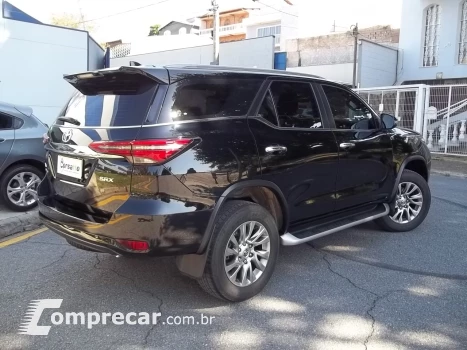 HILUX SW4 2.8 SRX 4X4 7 Lugares 16V Turbo Intercooler