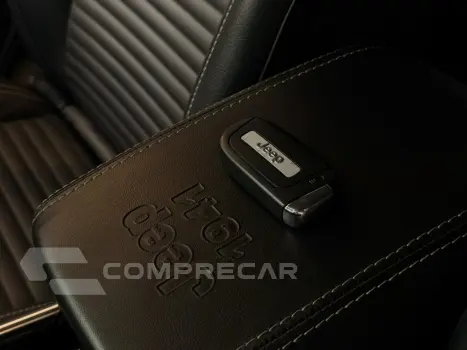 COMMANDER 1.3 T270 TURBO FLEX LONGITUDE AT6
