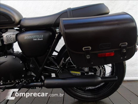BONNEVILLE T100 BLACK 900