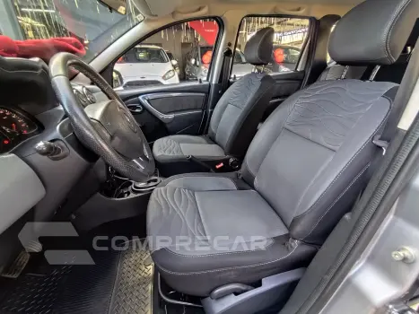 DUSTER 2.0 DYNAMIQUE 4X2 16V FLEX 4P AUTOMÁTICO