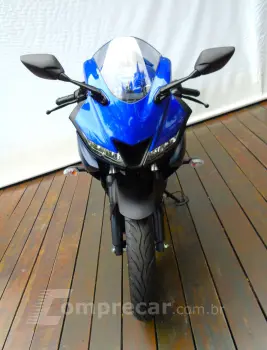 YAMAHA YZF R15 ABS