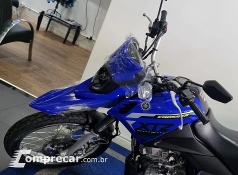 CROSSER Z