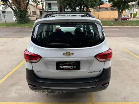 Spin 1.8 Activ7 8V Flex 4P Automático