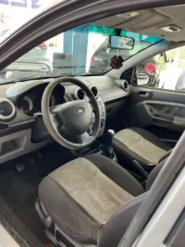 FIESTA 1.6 SE Sedan 16V