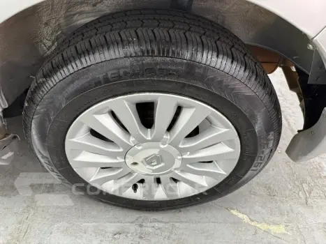 SANDERO Privilège Hi-Flex 1.6 16V 5p Aut