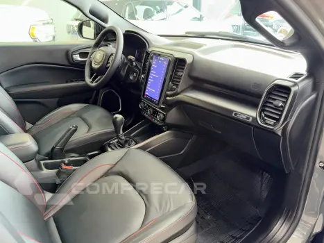 TORO 2.0 16V Turbo Ultra 4WD