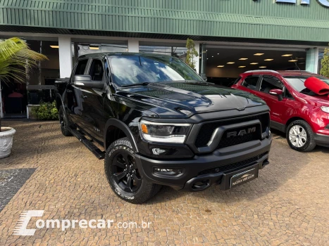 1500 5.7 V8 Gasolina Rebel Cd 4X4 Automático