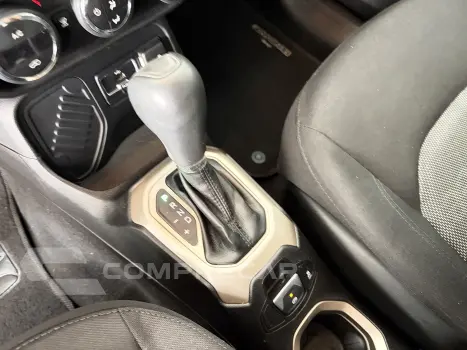 RENEGADE 1.8 16V FLEX LONGITUDE 4P AUTOMÁTICO