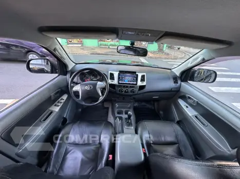 Hilux CD SR 4x2 2.7 16V/2.7 Flex Aut.