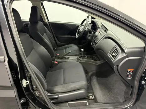 CITY Sedan DX 1.5 Flex 16V Mec.