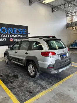 FIAT PALIO 1.8 MPI ADVENTURE LOCKER WEEKEND 8V