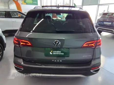 TAOS 1.4 250 TSI TOTAL FLEX HIGHLINE AUTOMÁTICO
