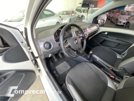 Volkswagen CROSS UP 1.0 TSI 12V 4 portas