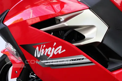 KAWASAKI NINJA 400