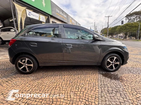 ONIX HATCH LT 1.0 8V FlexPower 5p Mec.