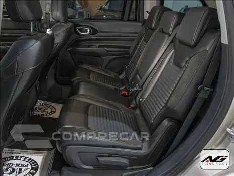 COMMANDER 1.3 T270 Turbo Limited