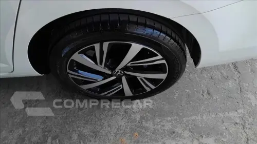 VIRTUS 1.0 200 TSI HIGHLINE AUTOMÁTICO