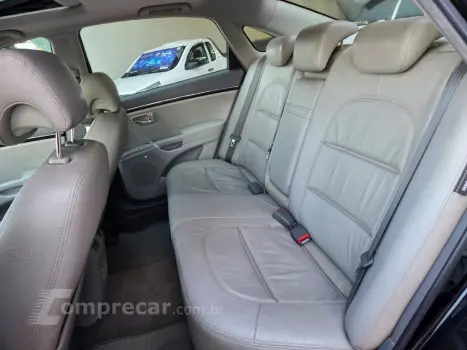 AZERA GLS 3.3 V6 24V 4p Aut.