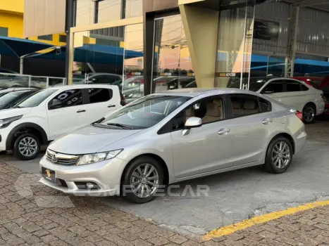 CIVIC 1.8 LXS 16V FLEX 4P AUTOMÁTICO