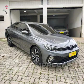Volkswagen VIRTUS HIGHLINE 200 TSI 1.0 FLEX 12V AUT 4 portas