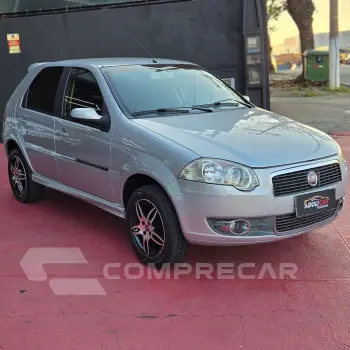 Palio ELX 1.4 Fire/30 Anos F. Flex 8V 4p