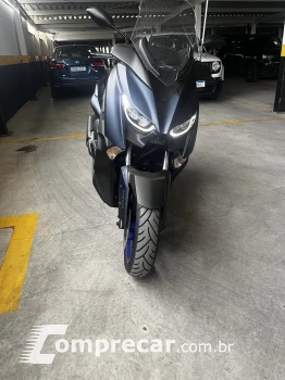 X-Max 250