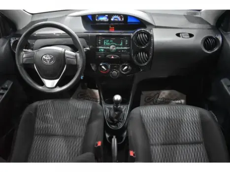 ETIOS HATCH - 1.3 X 16V 4P MANUAL