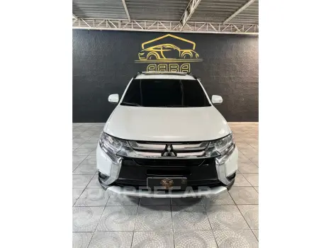 OUTLANDER 2.2 4X4 16V DIESEL 4P AUTOMÁTICO