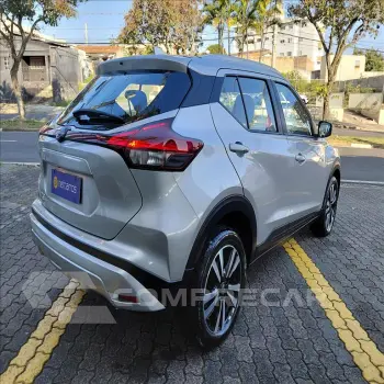 KICKS PLAY 1.6 16V FLEXSTART SENSE XTRONIC