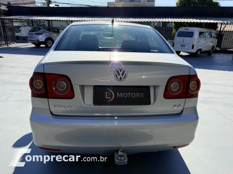 POLO SEDAN 2.0 MI Comfortline 8V
