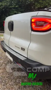 TORO 2.0 16V TURBO DIESEL VOLCANO 4WD AT9