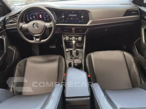 JETTA 1.4 250 TSI TOTAL FLEX R-LINE TIPTRONIC
