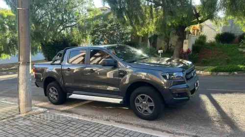 FORD RANGER 2.2 XLS 4X4 CD 16V 4 portas
