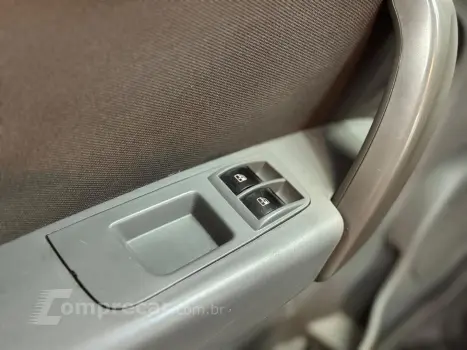 Palio 1.4 Mpi Attractive 8V Flex 4P Manual