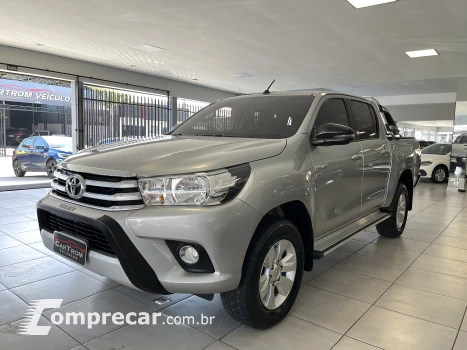 Toyota HILUX 2.7 SR 4X2 CD 16V 4 portas