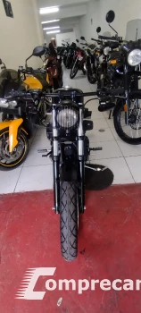 XL 883 Iron