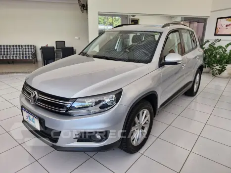 Volkswagen Tiguan 1.4 16V 4P TSI 250 FLEX TURBO AUTOMÁTICO 4 portas