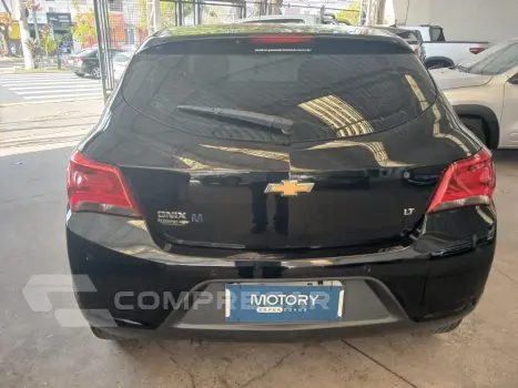 ONIX 1.0 MPFI LT 8V FLEX 4P MANUAL