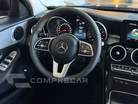C 180 1.6 16V 4P CGI AVANTGARDE TURBO AUTOMÁTICO