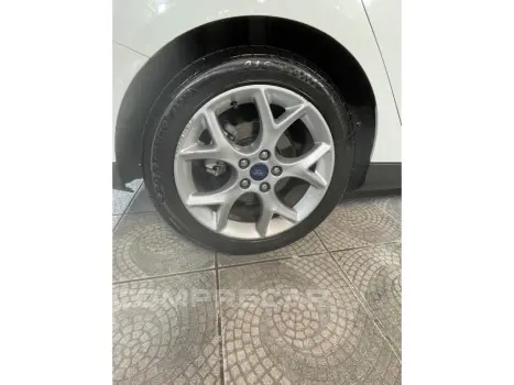 FOCUS 2.0 SE PLUS 16V FLEX 4P POWERSHIFT