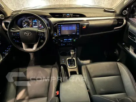Hilux Caminhonete 2.8 16V SRX 4X4 TURBO DIESEL CABINE DUPLA