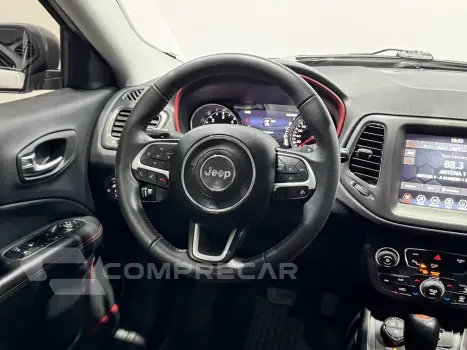 COMPASS 2.0 16V DIESEL TRAILHAWK 4X4 AUTOMÁTICO