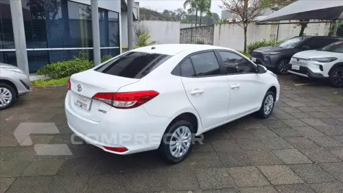 YARIS 1.5 16V FLEX SEDAN XL MULTIDRIVE