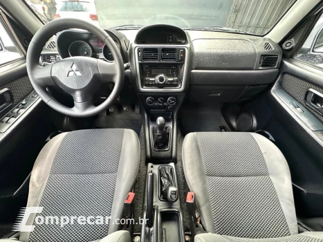 Pajero TR4 2.0/ 2.0 Flex 16V 4x4 Mec.