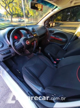 Uno 1.4 4P FLEX SPORTING