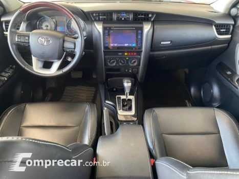 HILUX SW4 2.7 SR 4X2 16V