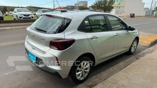 Onix Hatch 1.0 12V 4P FLEX LT TURBO AUTOMÁTICO