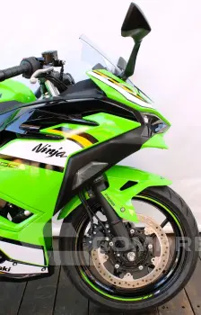KAWASAKI NINJA 500 SE