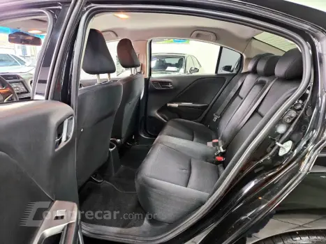 CITY Sedan LX 1.5 Flex 16V 4p Aut.